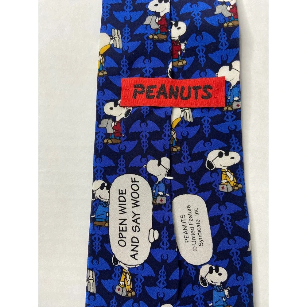 Vintage Snoopy Peanuts Medical Doctor Silk Tie‎ Blue Open Wide Woof RN USA